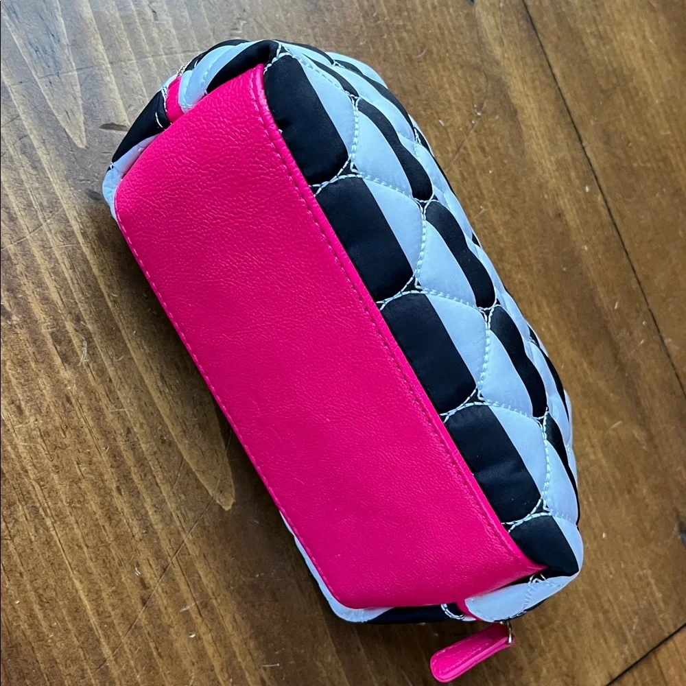 Betsey Johnson good heart